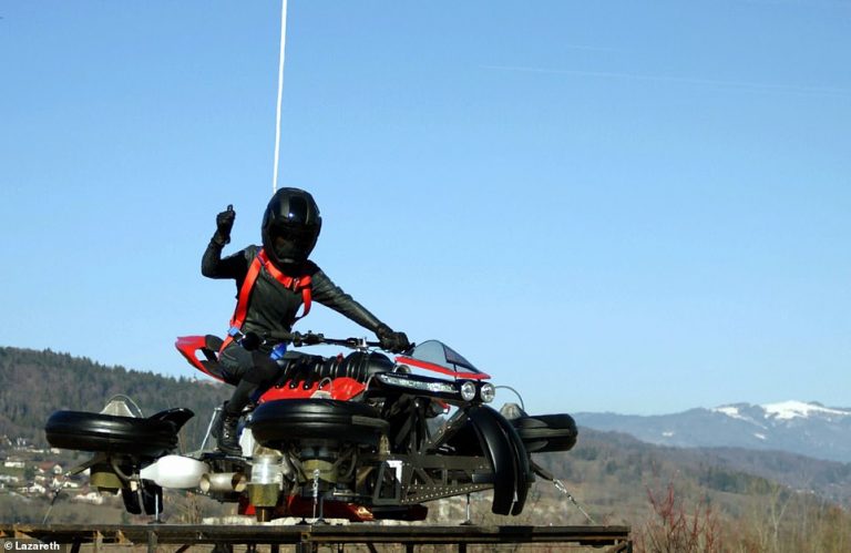 22743954-7832881-The_Lazareth_LMV496_flying_bike_pictured_costs_an_estimated_380_-a-21_1577559829940